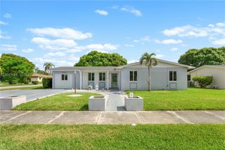 8981 SW 127th Ter, Miami, FL 33176