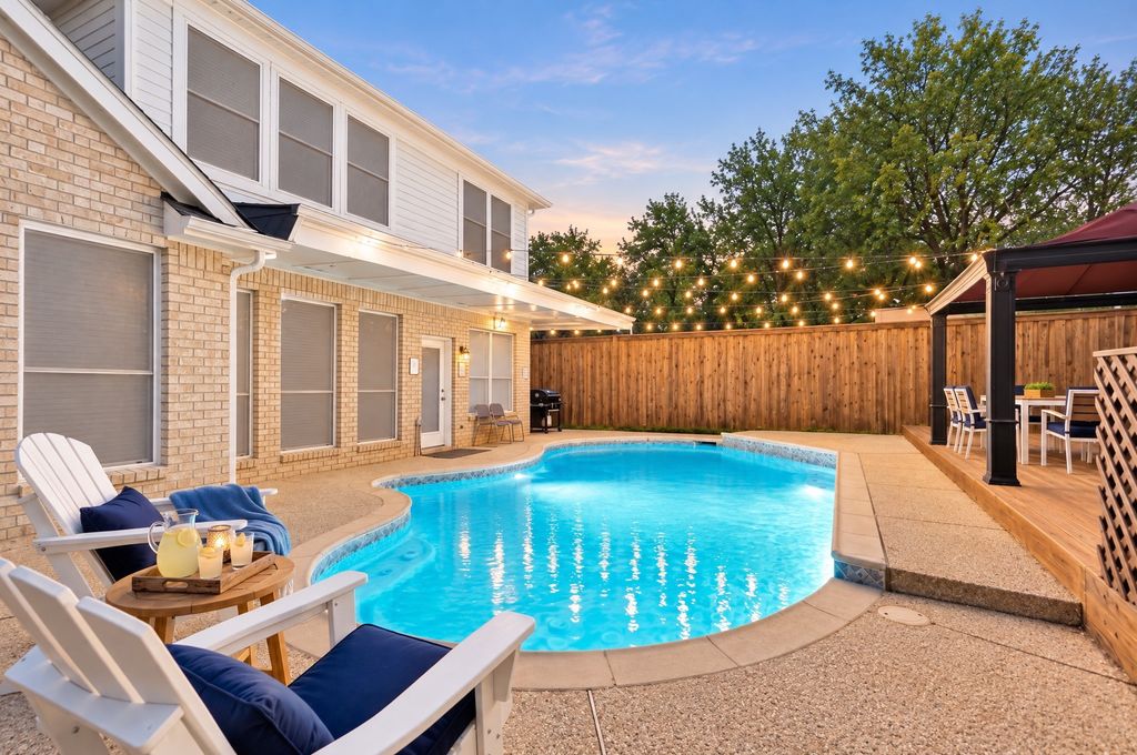3744 Rodale Way, Dallas, TX 75287 — exterior