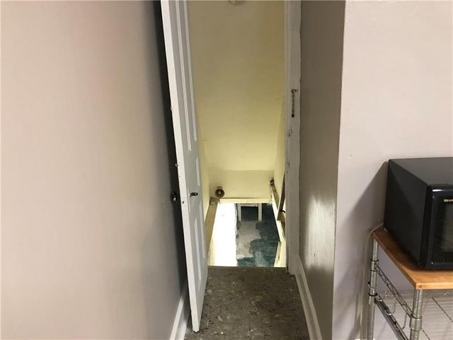 218 S Mathilda St 1, Bloomfield, PA 15224