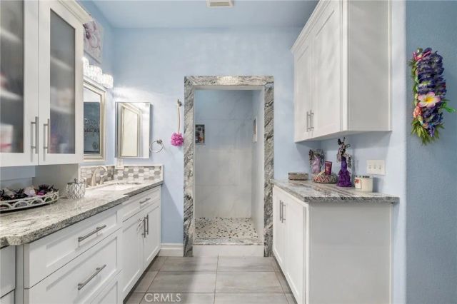 7172 Jargon St, Hesperia, CA 92344