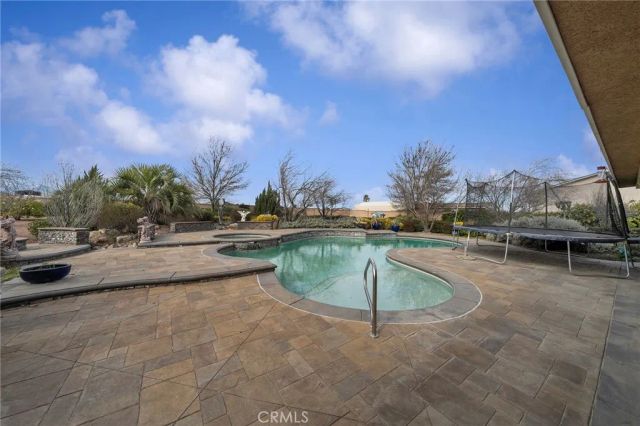 7172 Jargon St, Hesperia, CA 92344