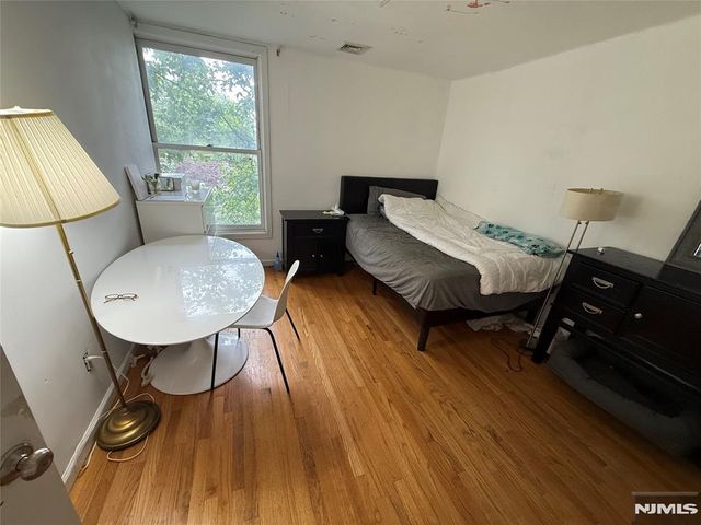 1018 palisade 15, Fort Lee, NJ 07024