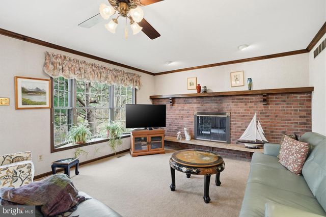 1964 MELMAR RD, Huntingdon Valley, PA 19006