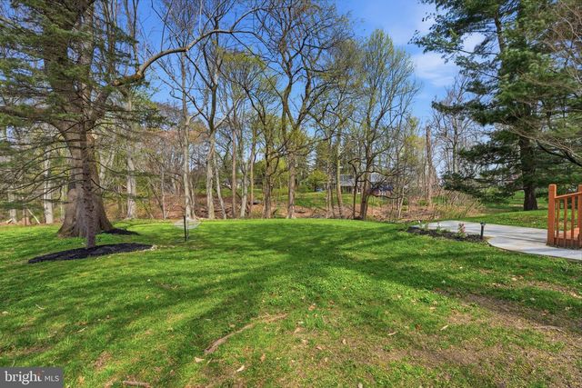 1964 MELMAR RD, Huntingdon Valley, PA 19006