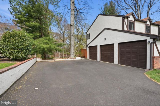 1964 MELMAR RD, Huntingdon Valley, PA 19006