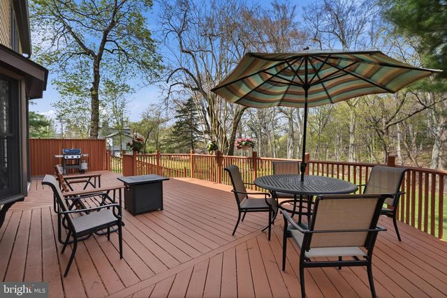 1964 MELMAR RD, Huntingdon Valley, PA 19006
