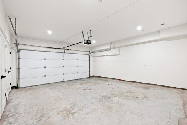 916 Woodside Road, Redwood City, CA 94061