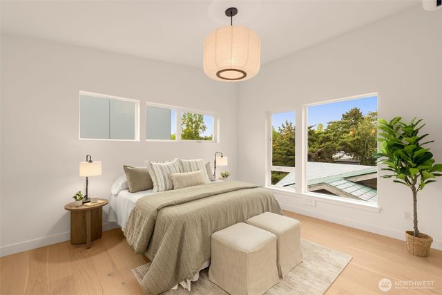 5204 Sand Point Way NE, Seattle, WA 98105