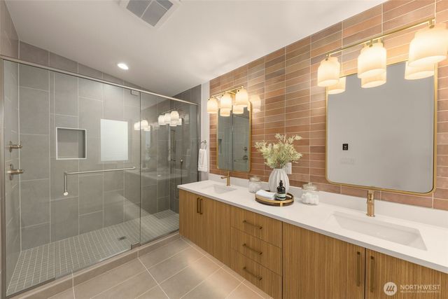 5204 Sand Point Way NE, Seattle, WA 98105