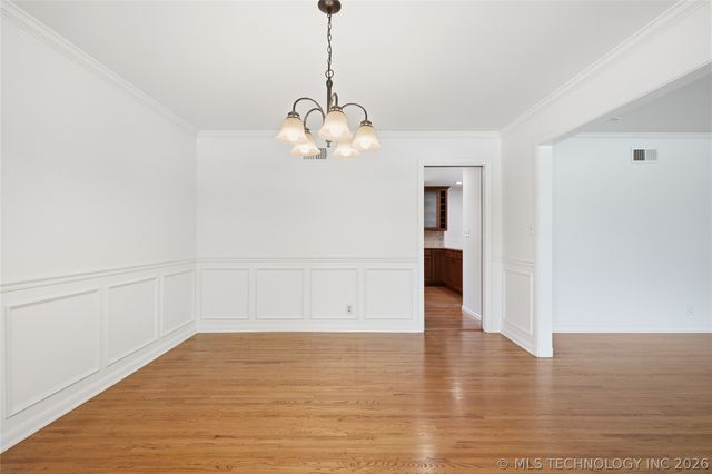 2853 E 35th Place, Tulsa, OK 74105