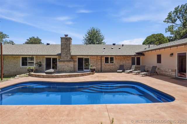 2853 E 35th Place, Tulsa, OK 74105