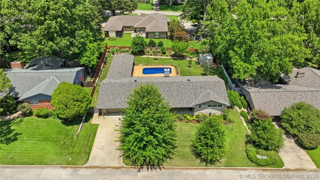 2853 E 35th Place, Tulsa, OK 74105