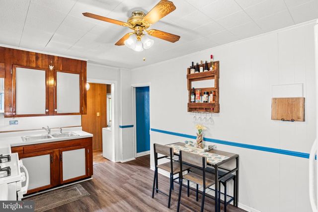 461 E KING ST, Shippensburg, PA 17257