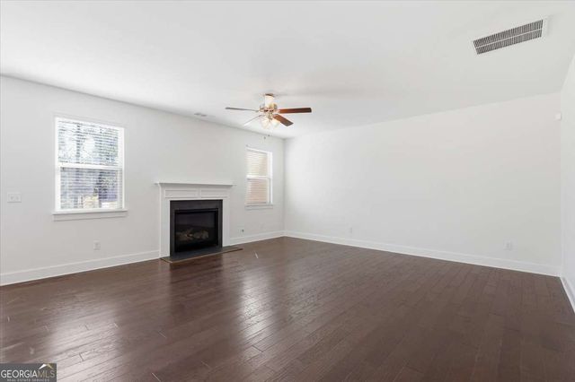 1076 Adams Haven Bend, Acworth, GA 30101