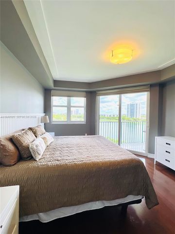 20000 E Country Club Dr 806, Aventura, FL 33180