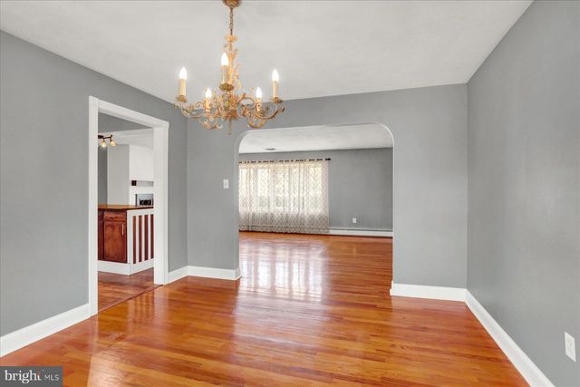 513 ALDEN ST, Harrisburg, PA 17109
