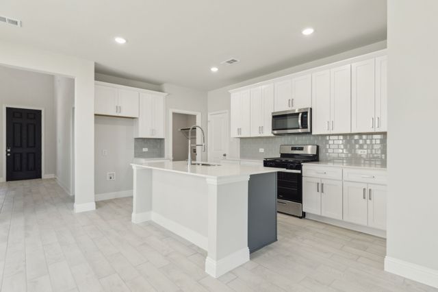 1218 Sydney Lane, Seagoville, TX 75159