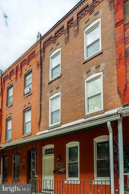 4031 GREEN ST, PHILADELPHIA, PA 19104 — exterior