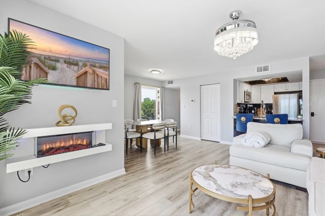 501 Maison Dr Apt F14, Myrtle Beach, SC 29572