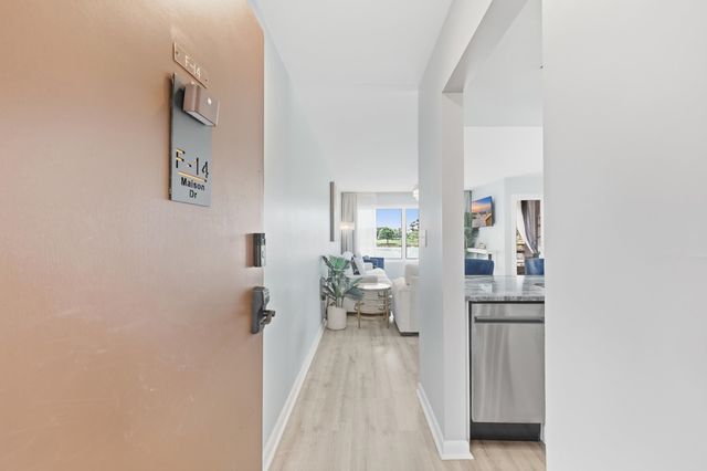 501 Maison Dr Apt F14, Myrtle Beach, SC 29572
