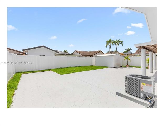 1265 SW 142nd Ave, Miami, FL 33184