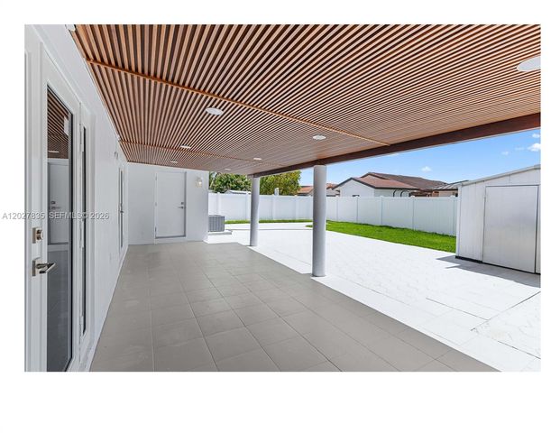 1265 SW 142nd Ave, Miami, FL 33184