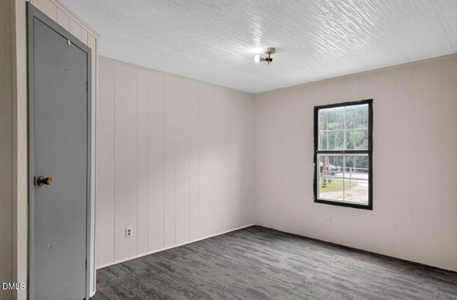 5689 Maxwell Road, Stedman, NC 28391