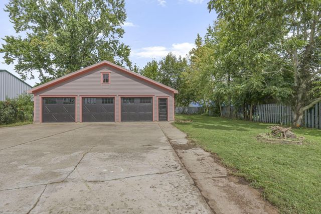 519 E Main Street, Hebron, OH 43025