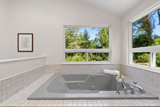 745 Granite Ridge Drive, Santa Cruz, CA 95065