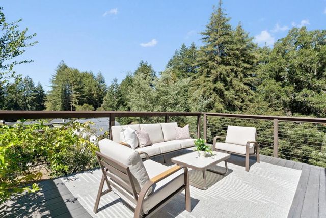 745 Granite Ridge Drive, Santa Cruz, CA 95065
