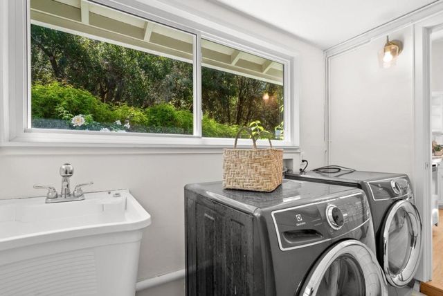 745 Granite Ridge Drive, Santa Cruz, CA 95065