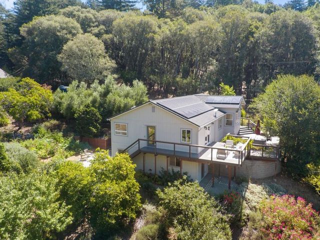 745 Granite Ridge Drive, Santa Cruz, CA 95065