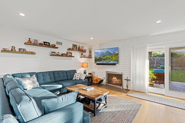 854 Lindawood Street, Newbury Park, CA 91320