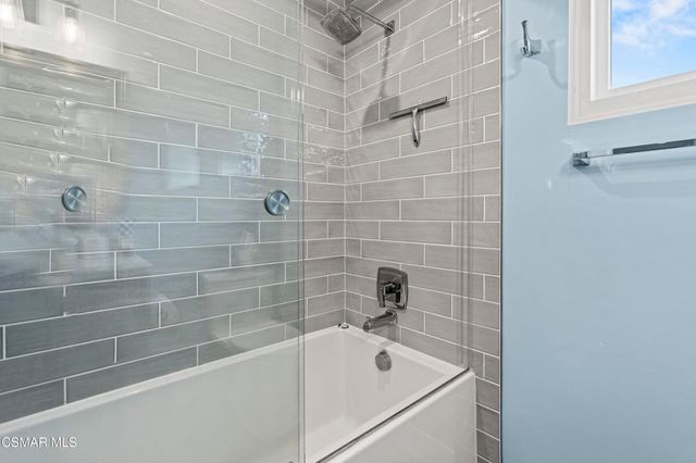 854 Lindawood Street, Newbury Park, CA 91320