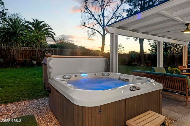 854 Lindawood Street, Newbury Park, CA 91320