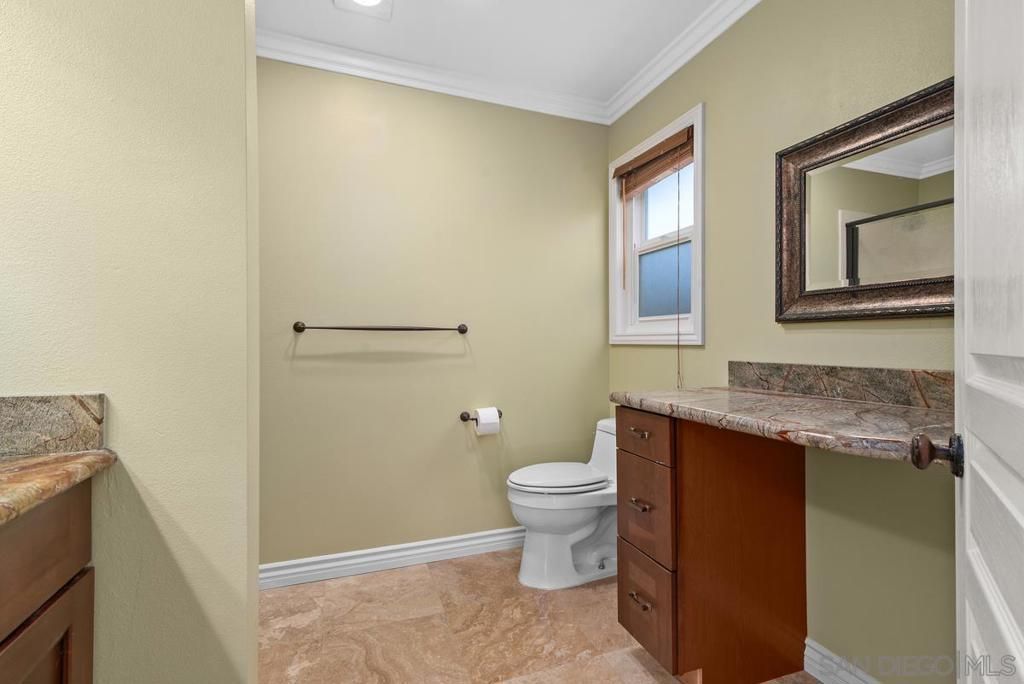 Image 19 of property listing at 2245 Nob Hill Drive, Carlsbad, CA 92008