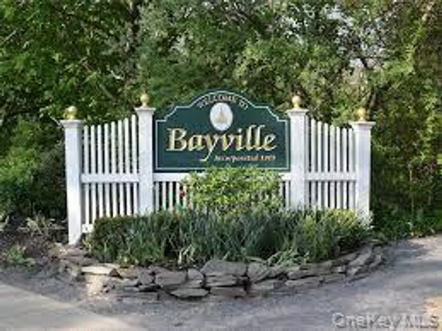 7 1st Avenue, Bayville, NY 11709