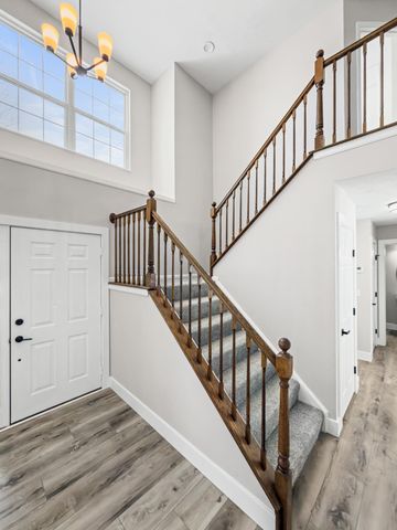 909 Surfridge Drive, Hebron, KY 41048