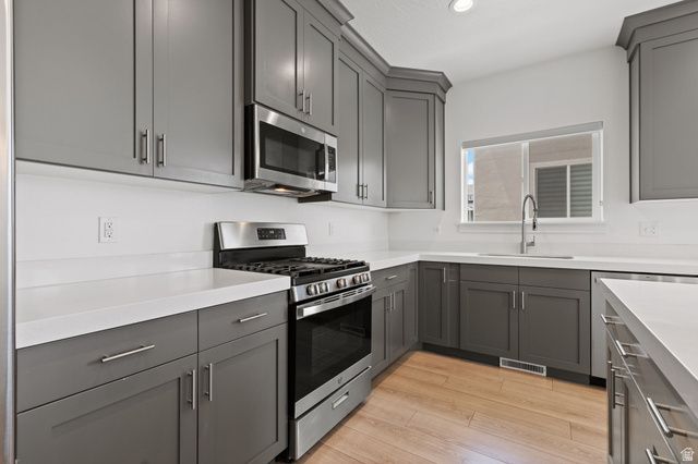 4722 E LAKE CORNER DR, Eagle Mountain, UT 84005