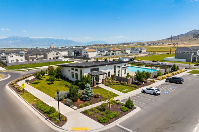 4722 E LAKE CORNER DR, Eagle Mountain, UT 84005