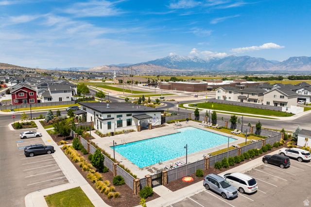 4722 E LAKE CORNER DR, Eagle Mountain, UT 84005