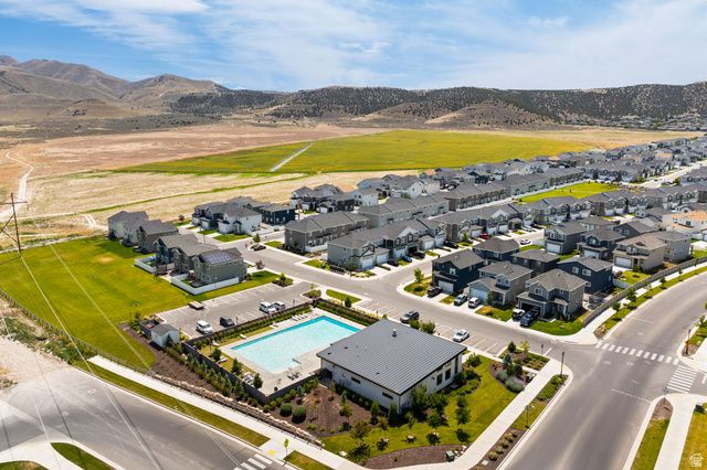 4722 E LAKE CORNER DR, Eagle Mountain, UT 84005