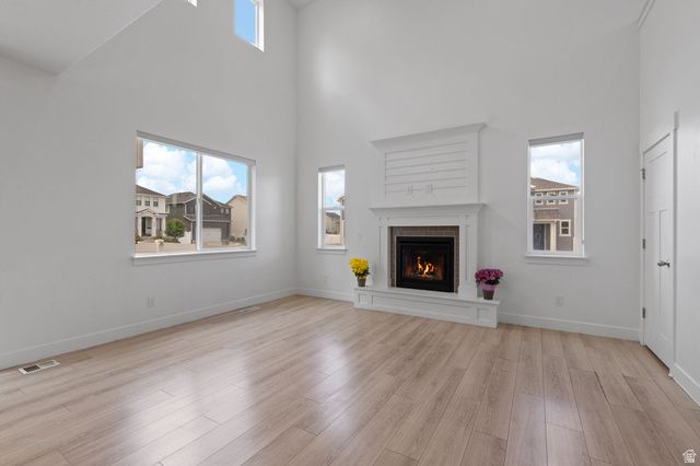 4722 E LAKE CORNER DR, Eagle Mountain, UT 84005
