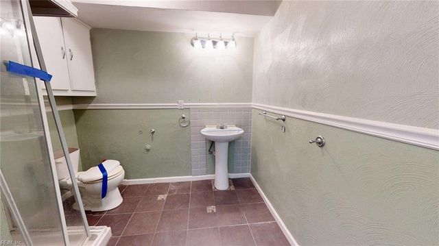 733 Spruce ST, Hampton, VA 23661