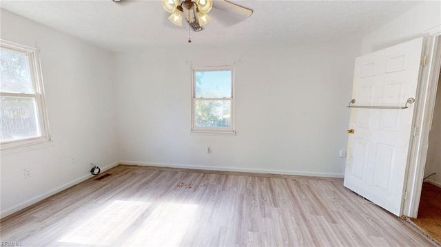 733 Spruce ST, Hampton, VA 23661