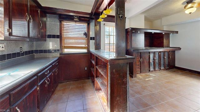 733 Spruce ST, Hampton, VA 23661