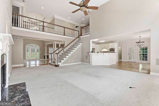 105 Silvermere, Fayetteville, GA 30215