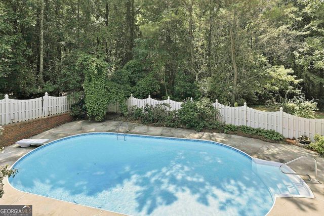 105 Silvermere, Fayetteville, GA 30215