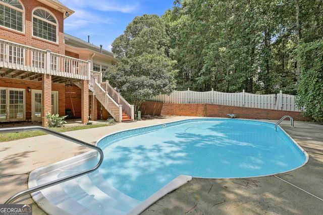 105 Silvermere, Fayetteville, GA 30215