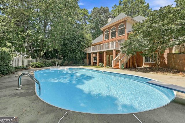 105 Silvermere, Fayetteville, GA 30215